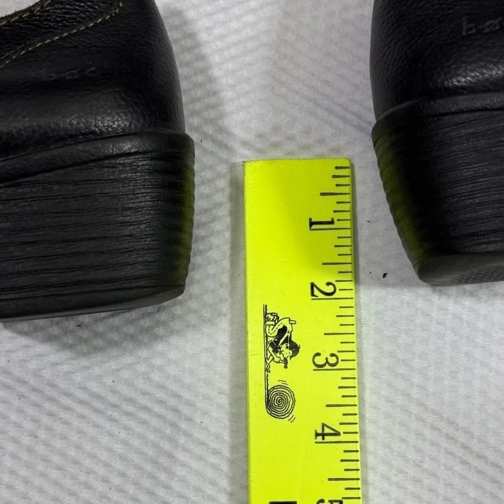 boc Women’s Black Leather Slip-Ons Size 8.5